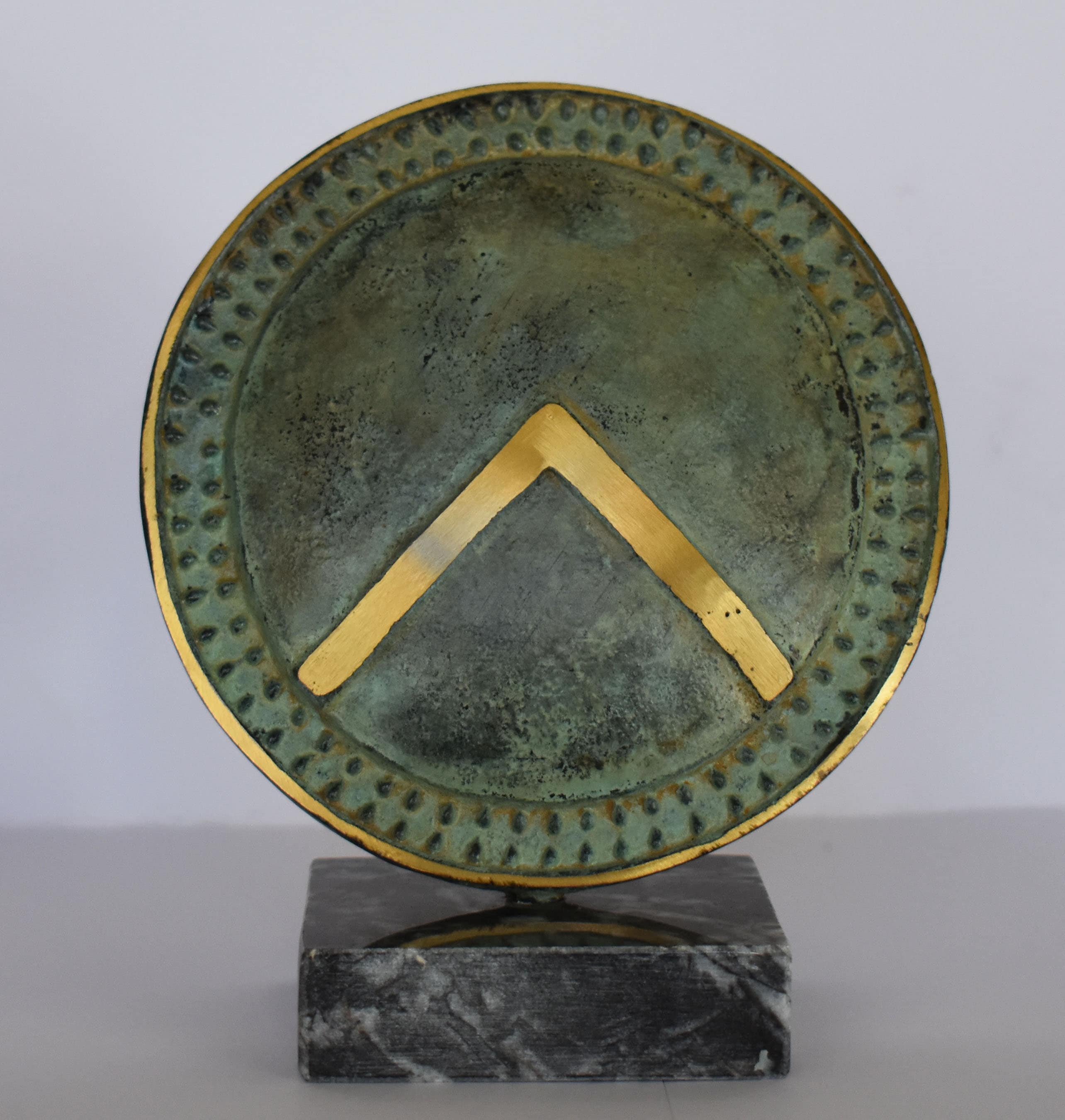 Ancient Greek Spartan Shield Λ symbol King Leonidas and -  Portugal