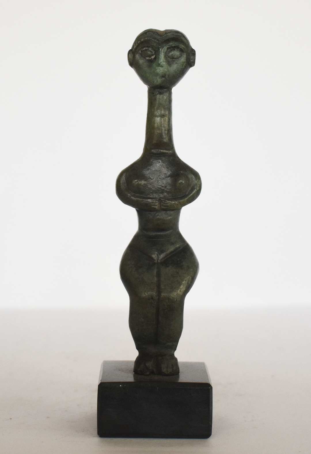 Paleolithic Female Figurine Marble Base Ancient Greek Reproduction Pure