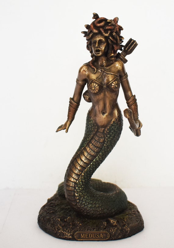 Medusa Gorgon Mythological Greek Roman Snake Woman Monster Stock Vector -  Illustration of strong, petrified: 89682862