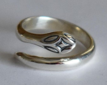 Minoische Schlange - Kreta - Symbol der Heilung und Schutz - Ring - Größe zwischen uns 6 bis 8 1/2 - 925 Sterling Silber