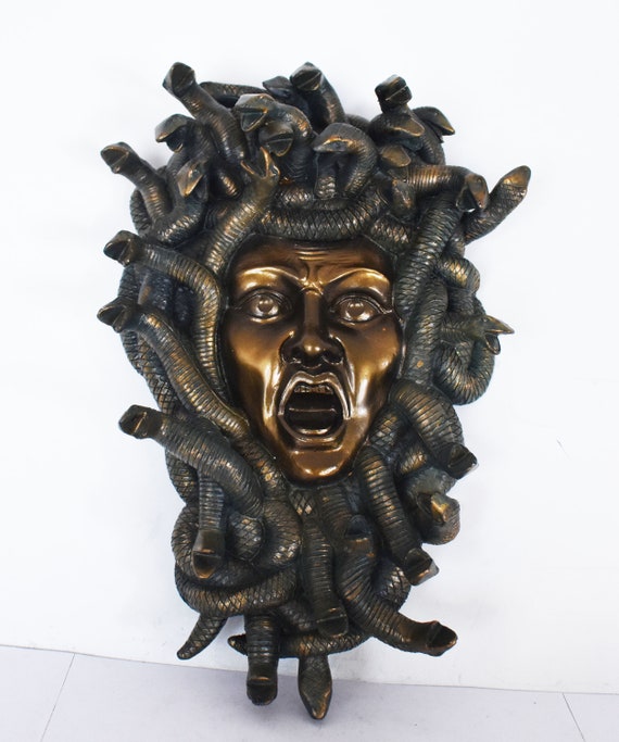 My take on Medusa, the Libyan snake-haired Gorgon from Greek mythology :  r/SnakeHair