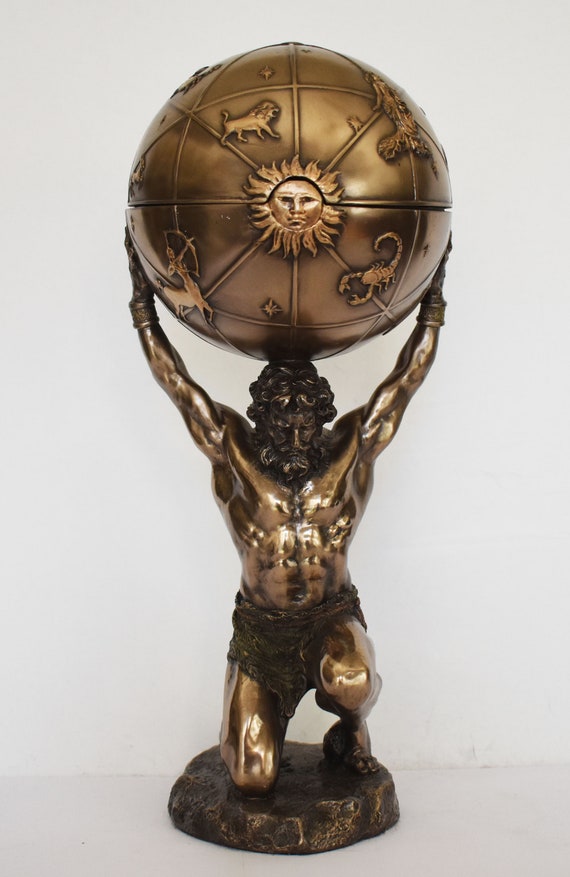 iapetus titan