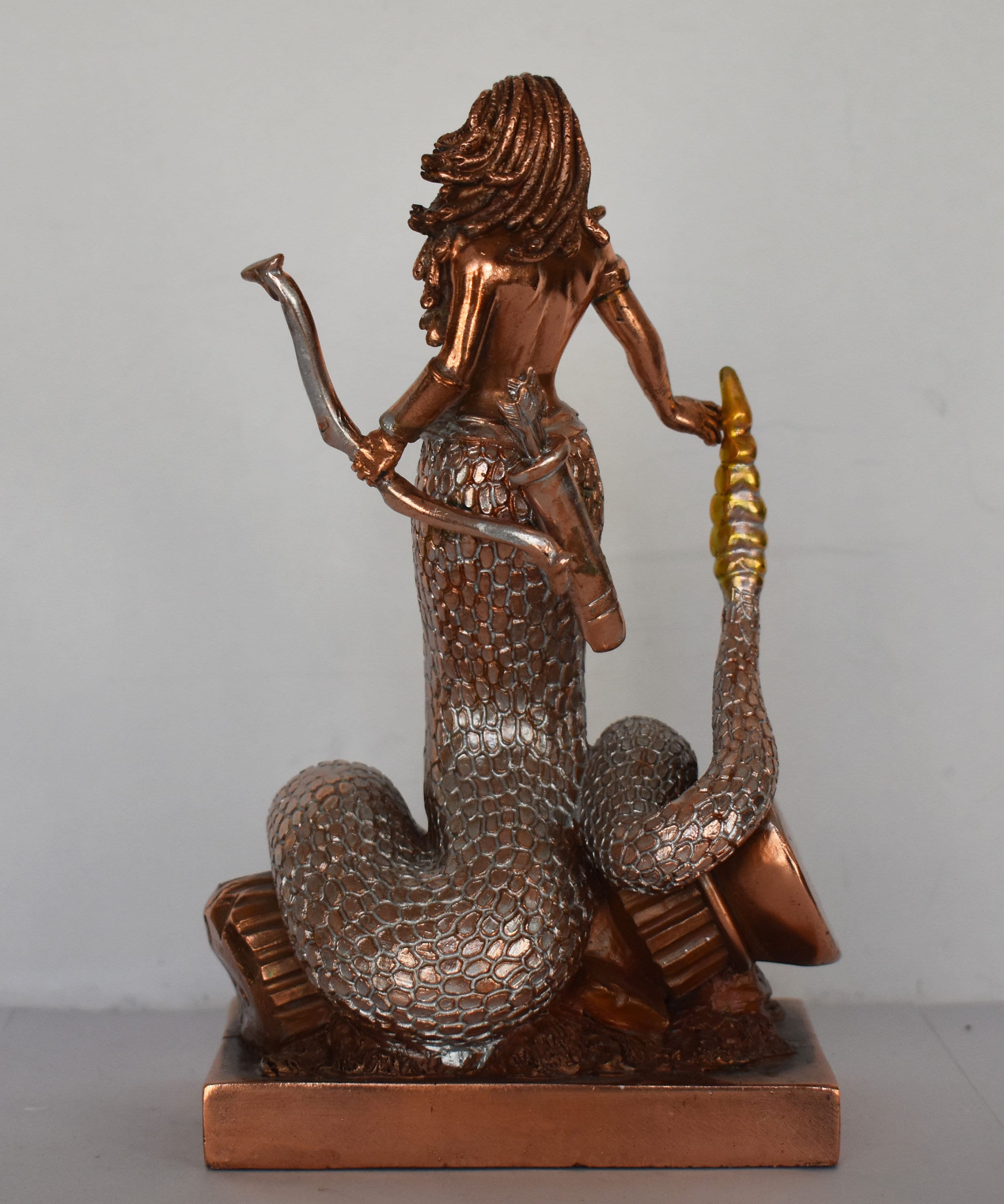 Creatures of Greek Mythology handles the serpent-haired Gorgons in proof  silver - AgAuNEWS