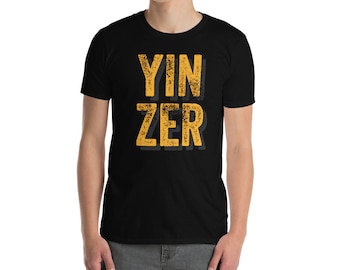Yinzer Shirt, Yinz T Shirt, Yinzer TShirt, Pittsburgh Shirt, It's a Burg thing, Pittsburghese top, Pittsburgh Tee, Yinz, Pittsburgh Football