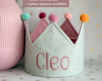 Geburtstagskrone Junge und Mädchen – Personalisiert mit Namen & Pompons | Musselin Stoffkrone Handgemacht