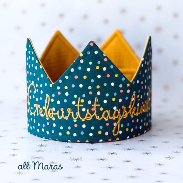 Geburtstagskrone Junge und Mädchen – Personalisiert mit Namen & Pompons | Geschenk zur Geburt