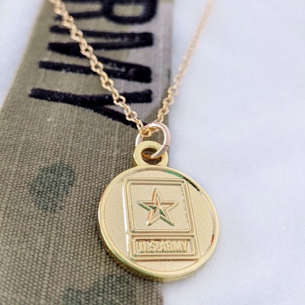 BOBBY ARMY NECKLACE
