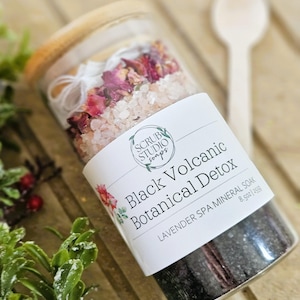 Volcanic Hawaiian Salt Mix | Lavender Eucalyptus Essential Oils