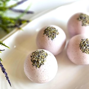 Lavender Spa Hand Pressed Bath Bomb | No Dyes or Toxins!
