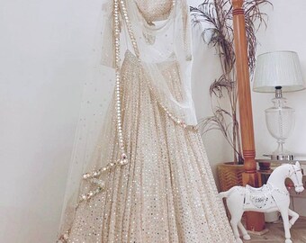 Witte Sabyasachi Designer Lehenga Choli met hoge kwaliteit borduurwerk Bruiloft lehenga choli partij dragen lehenga choli Indiase vrouwen, lengha