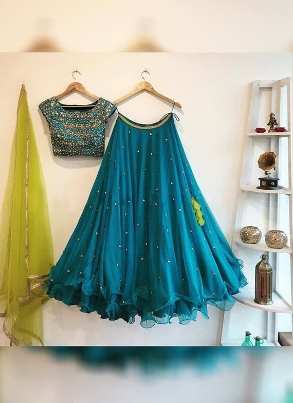 Mint Green Mint Green Ethnic Gown by Indian Poshakh for rent online |  FLYROBE