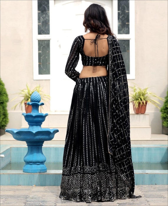 Buy Handwoven Chanderi Bridal Lehenga by Designer TORANI Online at Ogaan.com