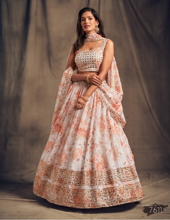 Kiara Advani White Designer Lehenga Choli, With Canvas & Can-can, Bollywood  Celebrity Style Wedding, Bridal Readymade Heavy Outfit Dress - Etsy Finland