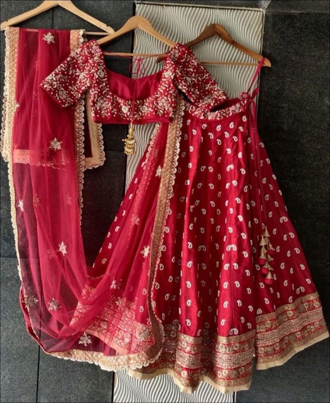 Red Designer Lehenga Choli for Women Party Wear Bollywood Lengha ...