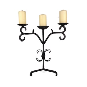 Candelabro de hierro antiguo para 3 velas, candelabro vintage de hierro forjado, candelabro grande de hierro forjado
