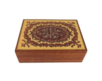 Joyero de madera vintage, joyero antiguo con incrustaciones
