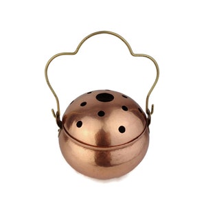 Antieke koperen jardiniere, koperen plantenbak met messing handvat