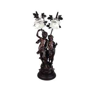 Antike Tischlampe, Statue Tischlampe, Auguste Moreau Tischlampe, Junge Liebhaber Auguste Moreau Statue Tischlampe