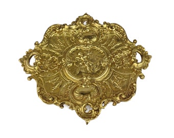 Bandeja de latón antiguo con adornos en relieve, bandeja de tocador francesa, bandeja de latón para joyas, bandeja de latón barroco, centro de mesa, bandeja de latón con querubines