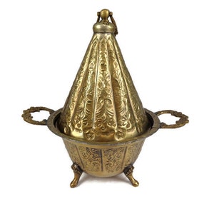 Vintage marokkanische Bronze Warme Speisenschale, antike handgemachte warme Speisenschale mit Deckel Frankreich
