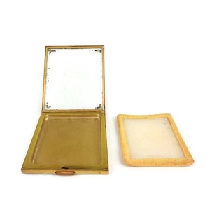 Cipria compatta vintage con custodia in pelle originale, cipria tascabile francese con specchio