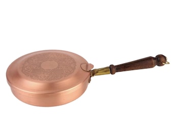 Vintage Copper Cooking Pan with Lid, Covered Copper Cooking Pan With Wooden Handle