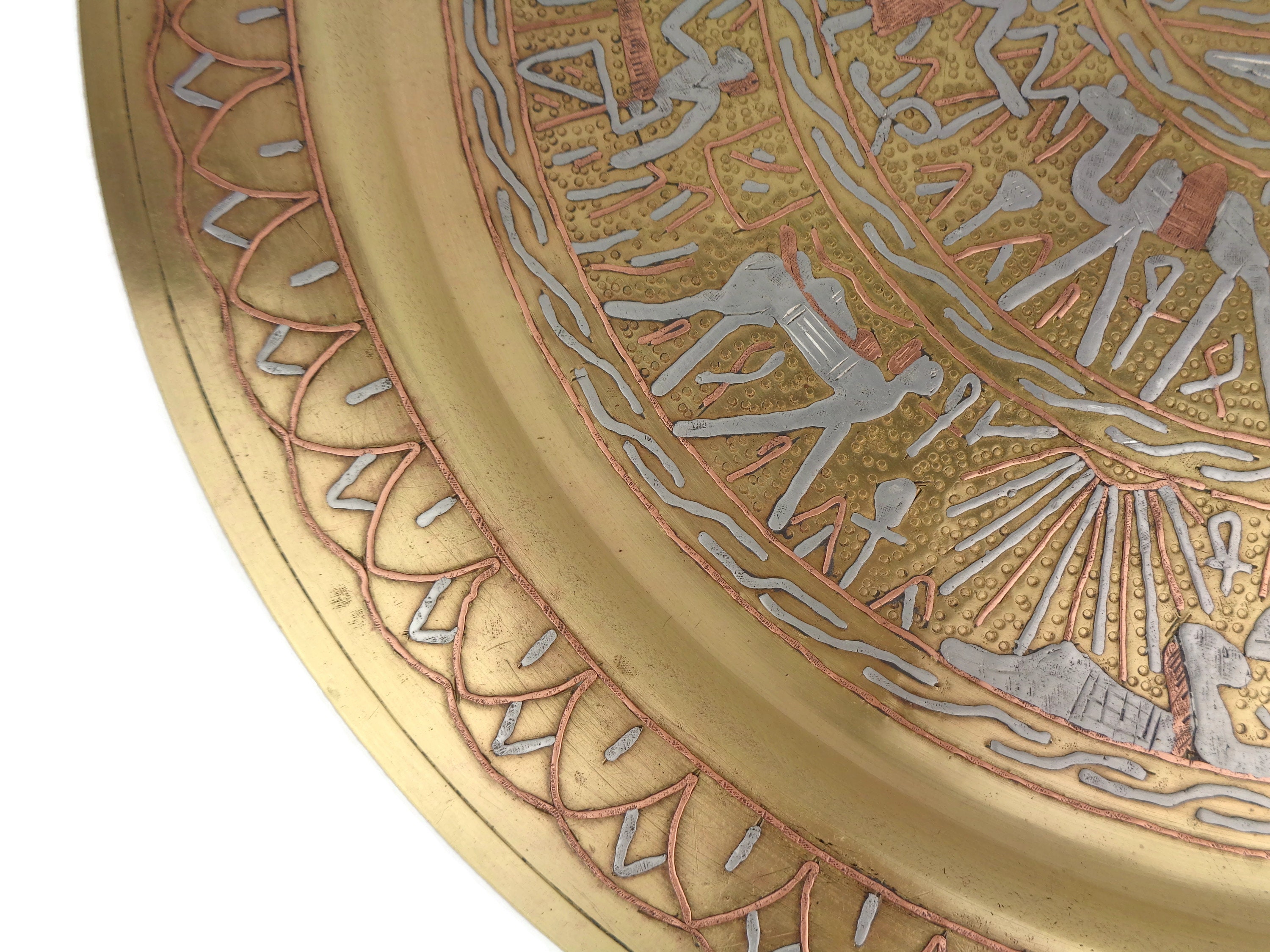 Plateau égyptien 50 cm gravures dans laiton : pyramides,... | Kaufen