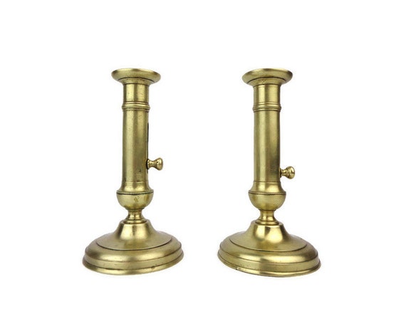 Antique Brass Candle Holders, Vintage Adjustable Brass Candlesticks, Pair  Chamber Candlesticks, Push up Candlestick Set -  Canada