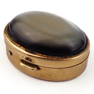 Vintage Pill Box, Oval Pill Box, Pill Box With Stone Lid, Engraved Pill Box