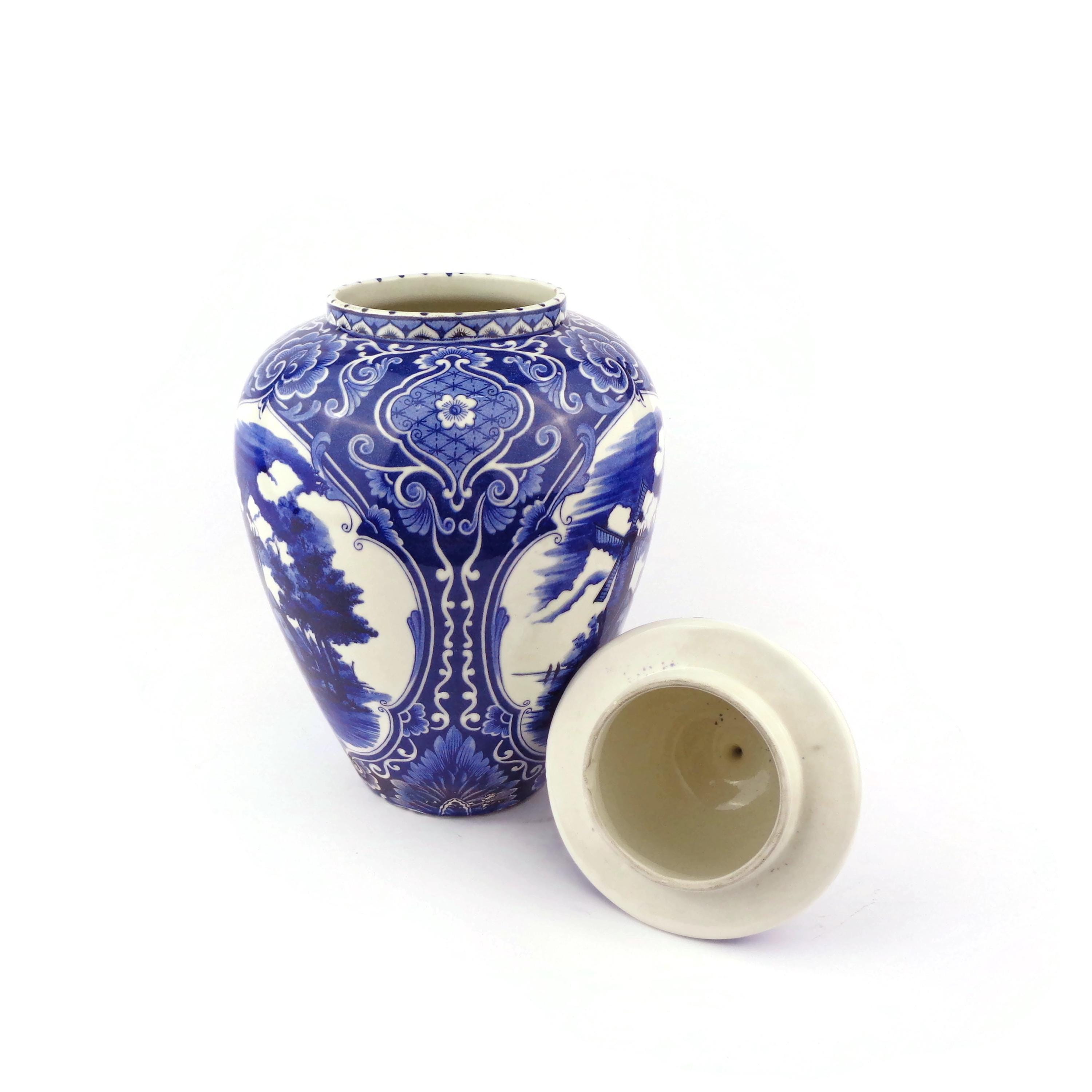 デルフトブルー ジンジャー；ロイヤルスフィンクスのフ−ドック壷、花