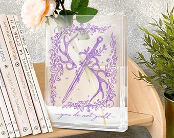 You Do Not Yield Book Vase, Throne of Glass Acrylic Vase, Fantasy Sword Flower Vase, TOG Book Vase, Bookish Shelf Decor, Book Lover Vase