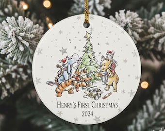 パーソナライズされたクラシックなプーさんの初めてのクリスマス