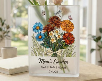 Personalized Mom’s Garden Book Vase, Custom Birth Flower Vase with Kids Names, Mother’s Day Gift from Children, Floral Family Keepsake Decor