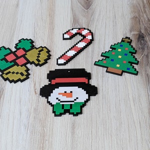 8 Bit Themed Pixel Ornaments - SVG Laser Cut File