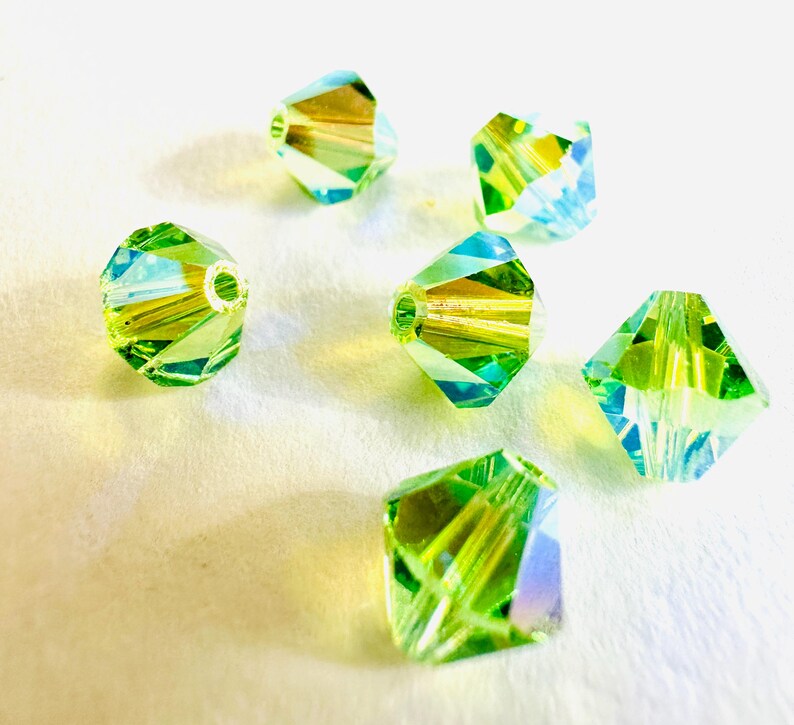 8 mm Swarovski 5301/5328 AB 2X perles de cristal bicones Xilion facettées - (6) pièces, fabrication de bijoux DIY Peridot AB2X