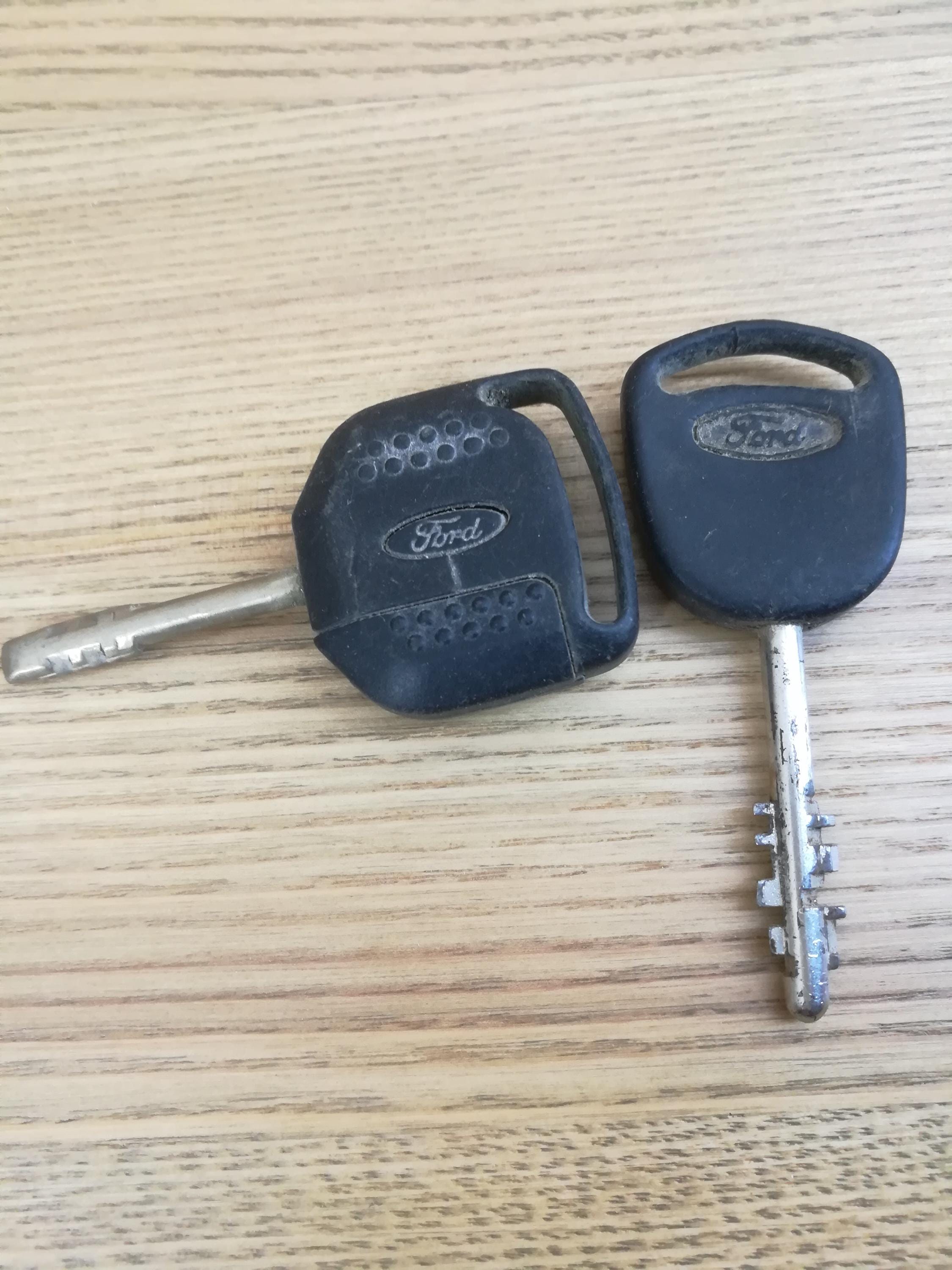 古い鍵12個 - Etsy 日本