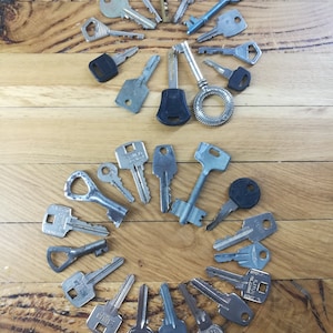 Vieilles clés en métal