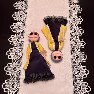 Handmade Coraline Art Doll, Creepy Collectible, Fan Art Bild 6