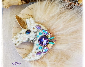 Broche licorne faite main, accessoires de mode, épingles licorne, bijoux faits main, épingles animaux, perles naturelles, pierres naturelles, bijoux en perles