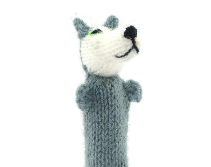 Wolf finger puppet theatre for playing and learning wool knitting for children and babies