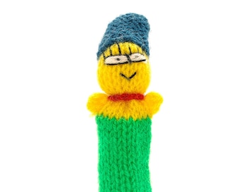 Finger puppet theatre for playing and learning wool knitting for children and babies