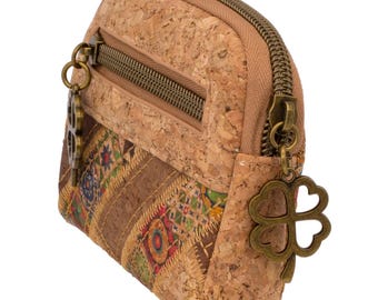 Vegan mini cork bag with boho pattern & lucky clover pendant – sustainable, stylish and perfect for on the go