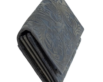 Women's leather wallet made of cowhide with RFID protection, 17 x 10 x 3 cm, 10 card slots, 6 bill compartments, brown