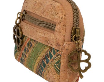 Vegan mini cork bag with boho pattern & lucky clover pendant – sustainable, stylish and perfect for on the go