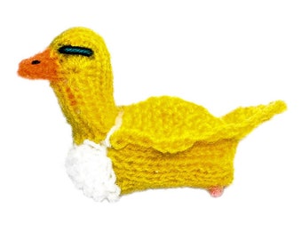 Duck finger puppet puppet theater for playing and learning from wool knitting for kids and babies