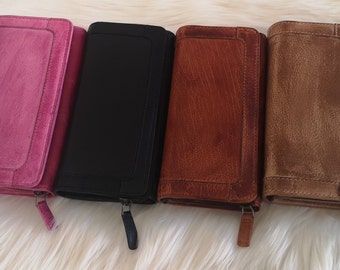 Ladies wallet purses or purses made of genuine leather with RFID protection Large and compact with lots of credit card slots