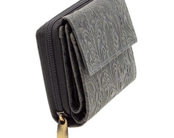 Genuine leather compact wallet/purse with RFID protection and numerous credit card slots in anthracite color