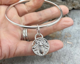 Bee bangle, handmade sterling silver bangle with bee charm, chunky 3mm bangle