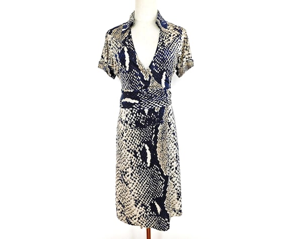 diane von furstenberg wrap dress silk Diane von Furstenberg's Wrap Dress History: Shop The Best Wrap Dresses