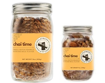 Chai Time: Knapperige glutenvrije mueslimix met pistachenoten, cashewnoten en kokosnoot (pot), gezond eten, veganistische snacks, biologische snacks